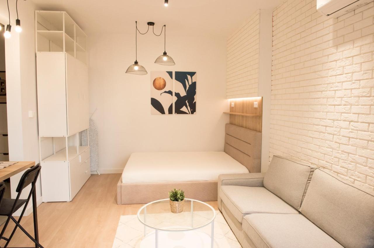 Top Center Designer Studio Apartment Sofia Exterior foto